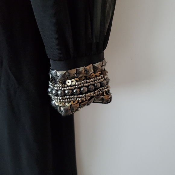 Jessica Straight Line Dress with Detailed Sleeves - Picture 2 of 6